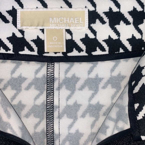 MICHAEL Michael Kors Black White Front Zipper Houndstooth Skirt Size 0 - Picture 8 of 11